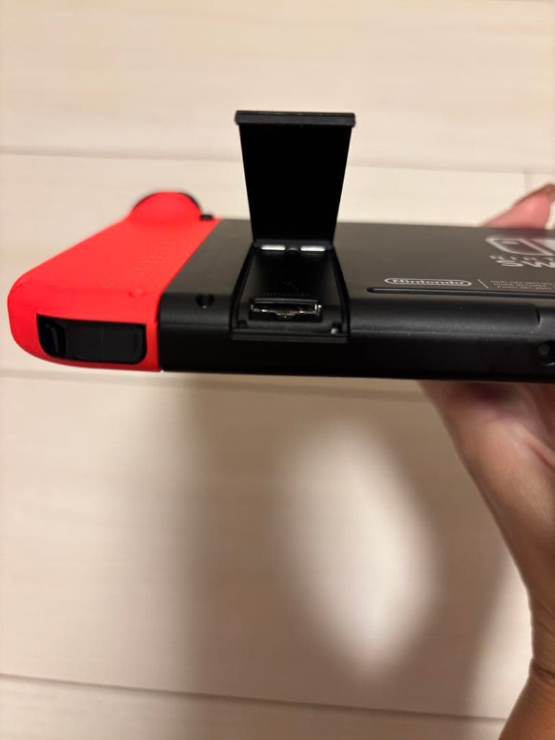 Nintendo Switch 本体 +付属品+ ⭐︎ソフト2枚セット⭐︎