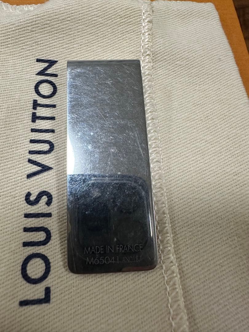 ルイ ヴィトン LOUIS VUITTON M65041 マネークリップ