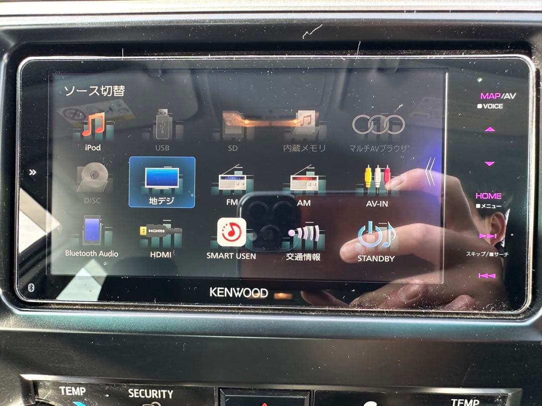 KENWOOD MDV-M808HDW 7インチワイド　200mm カーナビ