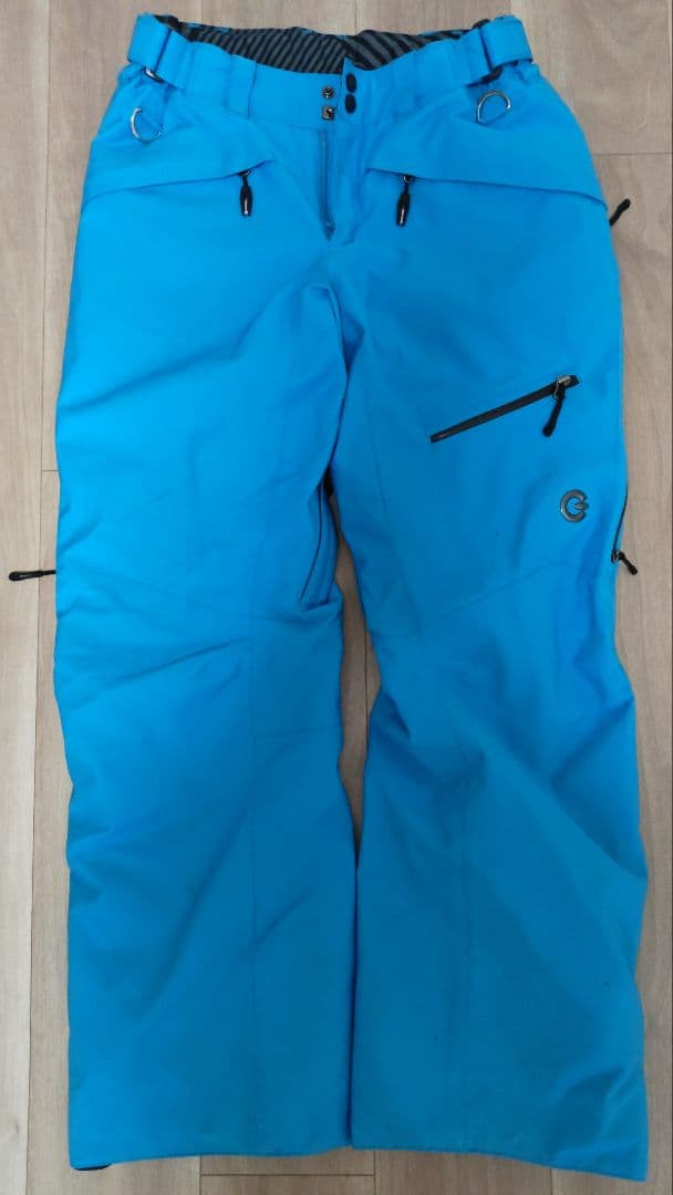 ゴールドウイン　スキーウェア　上下セット