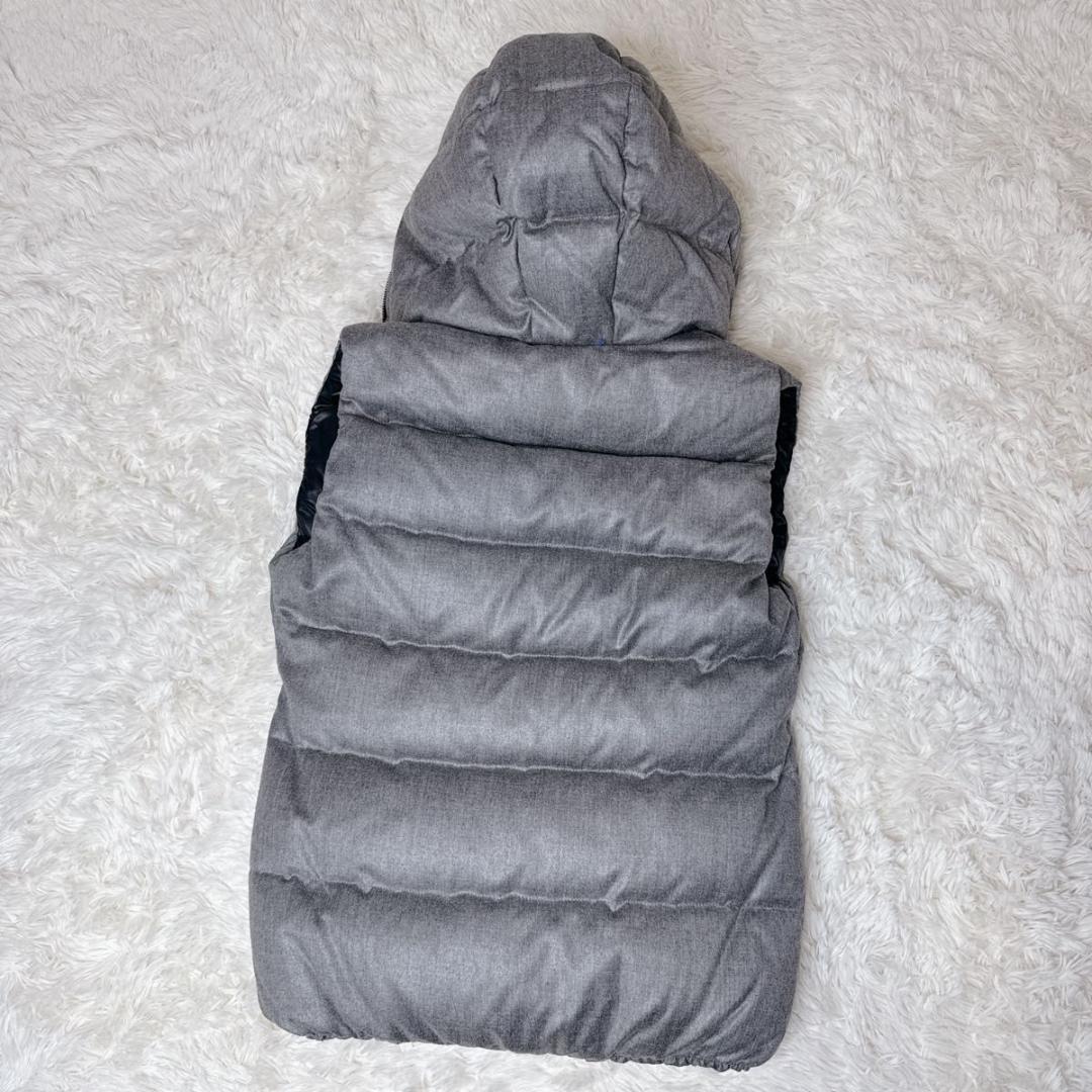 未使用級 DUVETICA 別注 ダウンベスト カシミヤ FEBEDUE