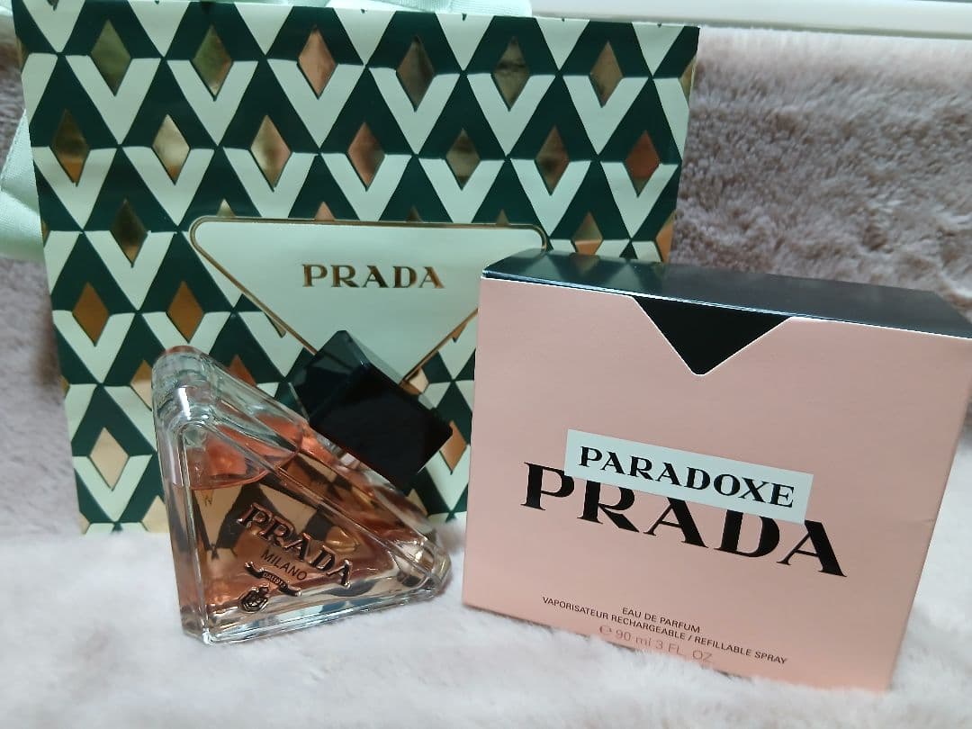 PRADA PARADOXE 香水　90ml