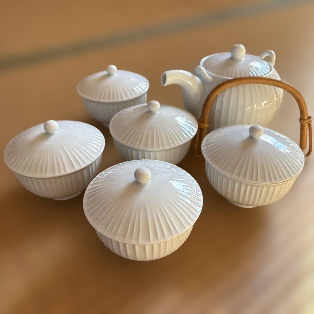 【美品】　白山陶器　白磁立筋　急須　土瓶　蓋付き湯呑み5客セット　日本茶器