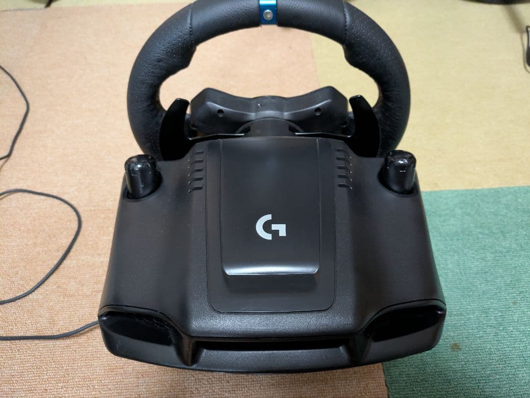 Logicool G923 レーシングハンドル&ペダル