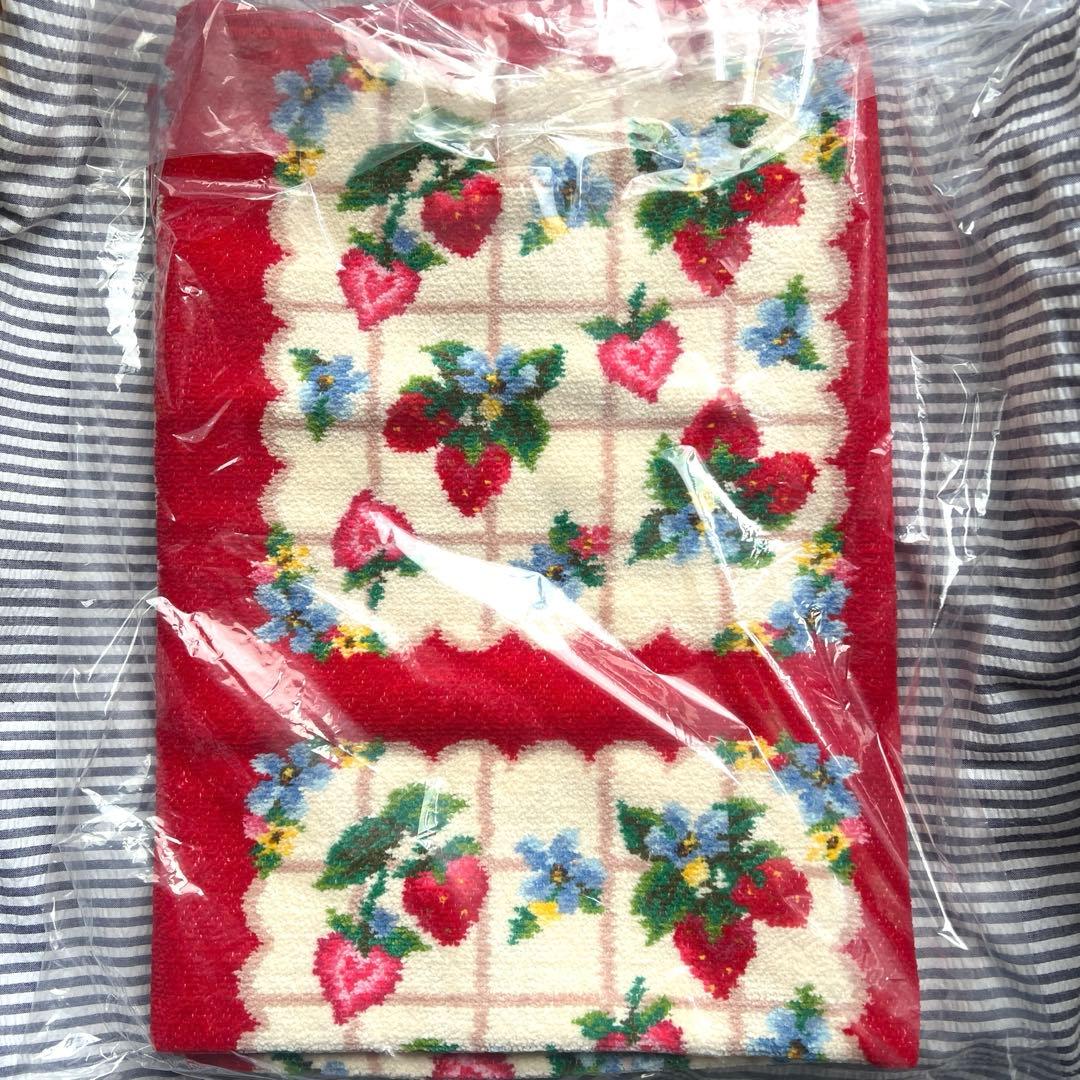 フェイラー 新品　プティバス おくるみ ストロベリーフィールドプティ