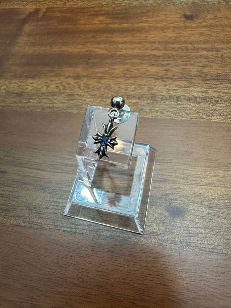 アクセサリー CHROME HEARTS TINY E DROP1 SAP