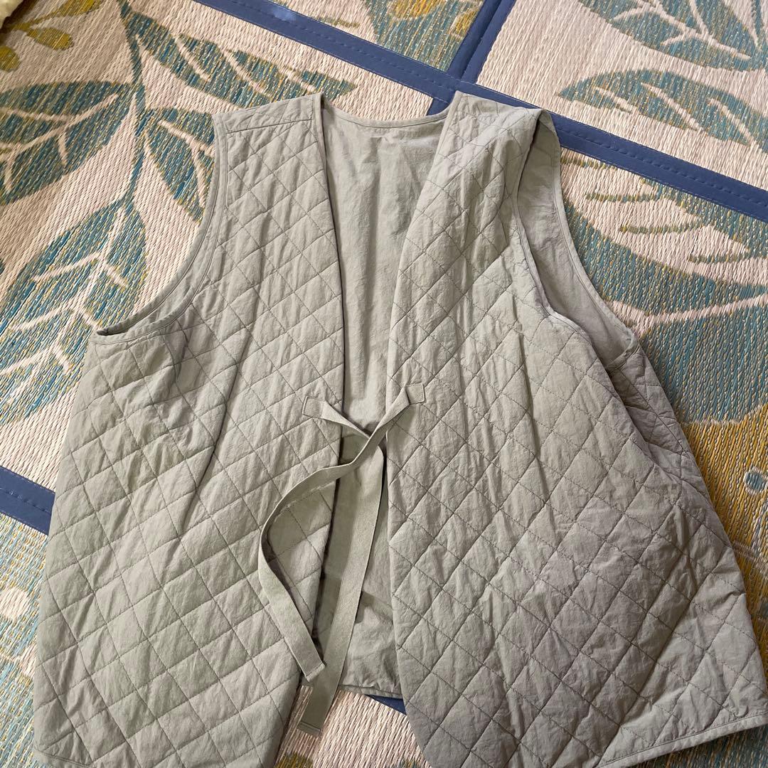 ネストローブ♡コットンラミーキルティングリバーシブルベスト