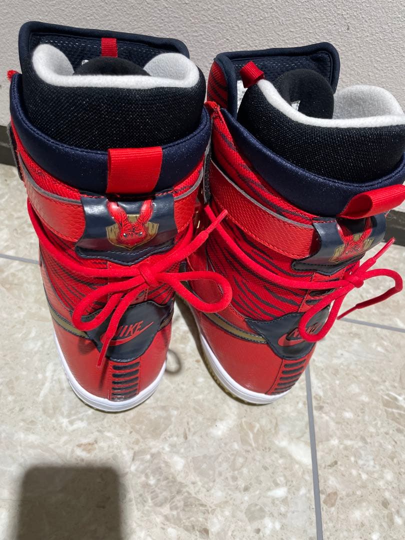 【美品】NIKEナイキスノーボードZOOM AIR FORCE 1 RABBIT