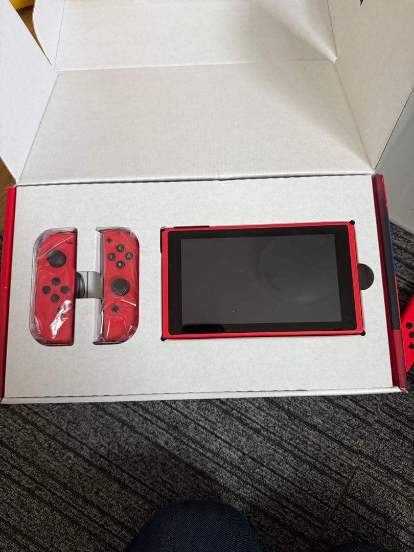 Nintendo Switch マリオレッド×ブルーセット　限定品