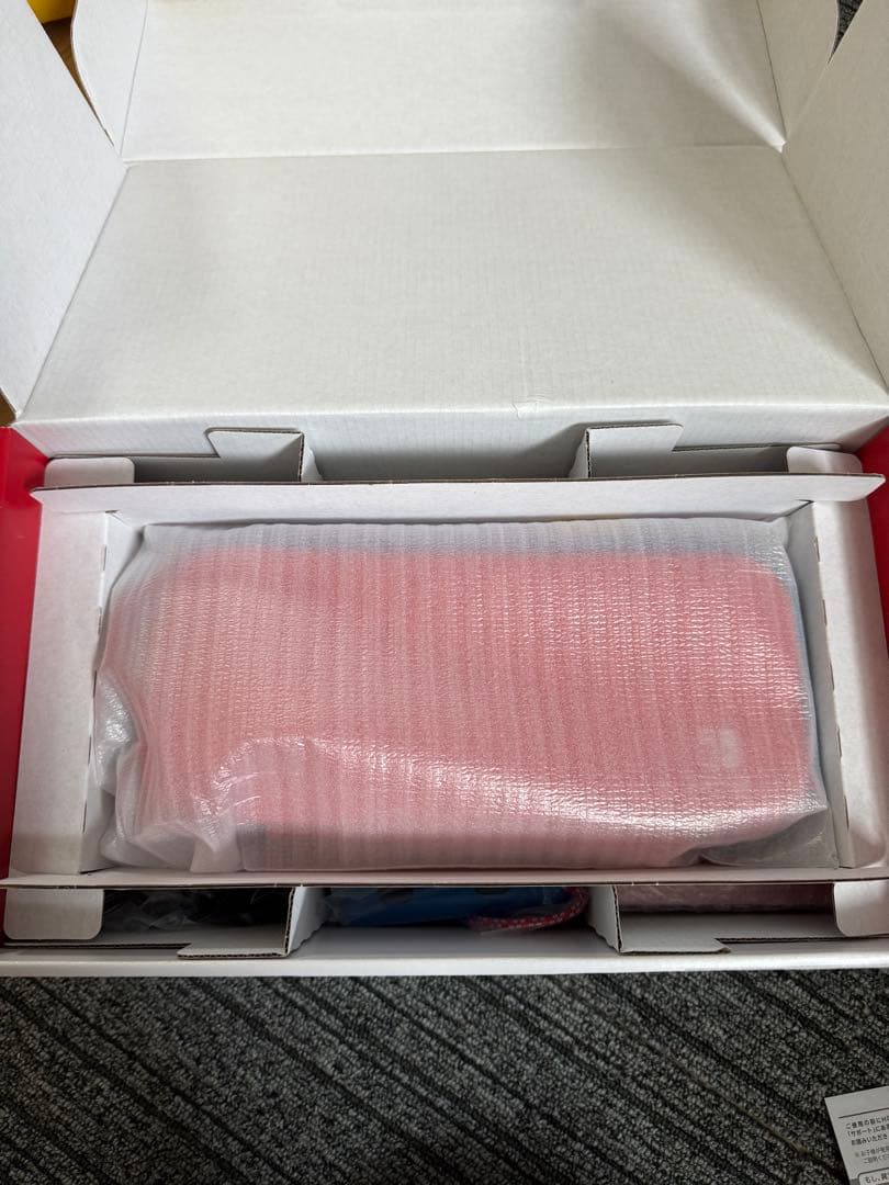 Nintendo Switch マリオレッド×ブルーセット　限定品