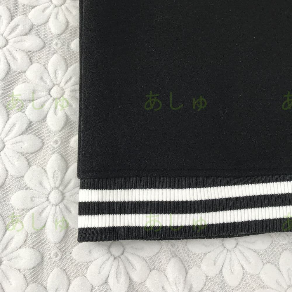 値下！ クロムハーツ スタジャン ブラックレザーＭ