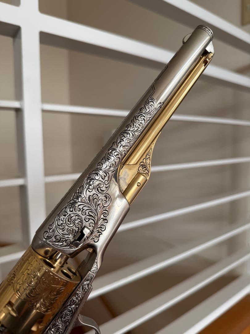 マルシン カスター将軍のリボルバー コルト M1861 モデルガン エングレーブ