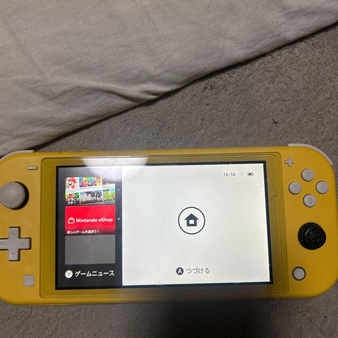 カツカツNintendo Switch Lite イエロー