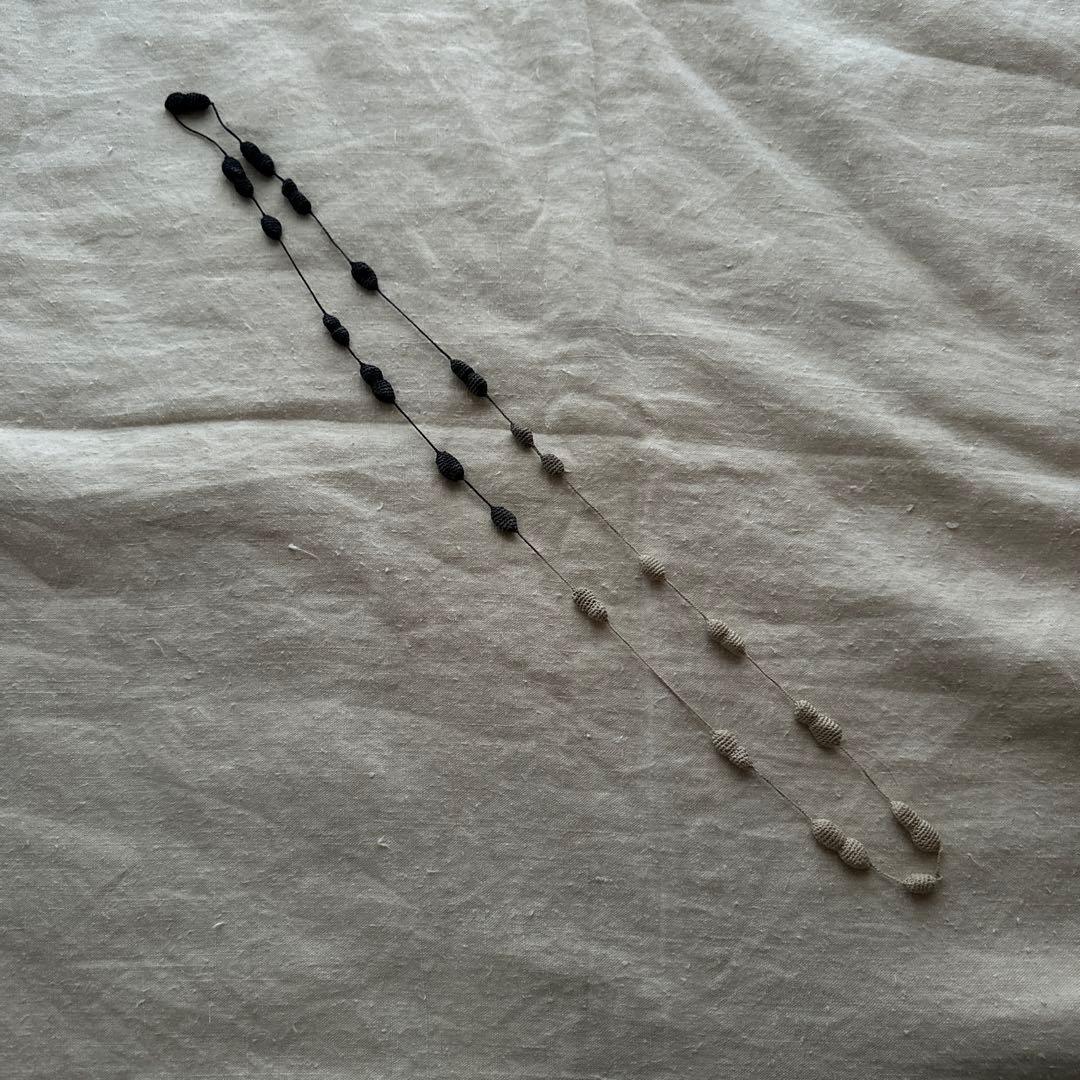 ヨーガンレールのピーナッツ型ネックレス 2色グラデーション BOX付