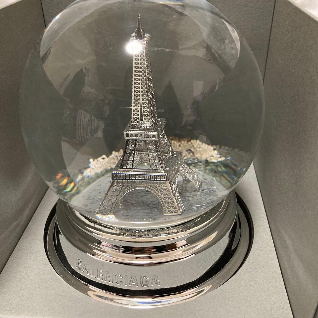 BALENCIAGA エッフェル塔 スノードーム　ノベルティ限定品スノーグローブ