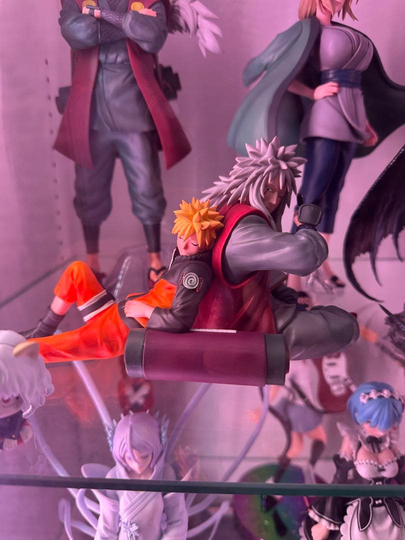 NARUTO一番くじ　伝説の三忍　ラストワン賞　自来也&ナルトフィギュア