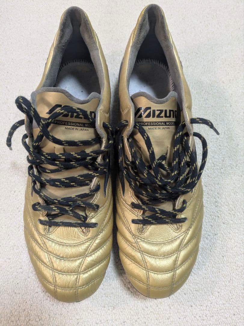 希少　限定モデル　ミズノ　モレリアネオ２ Japan GOLD
