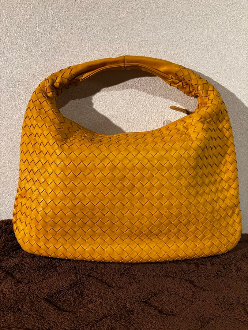 ボッテガヴェネタBOTTEGA VENETAイントレチャートショルダーバッグ