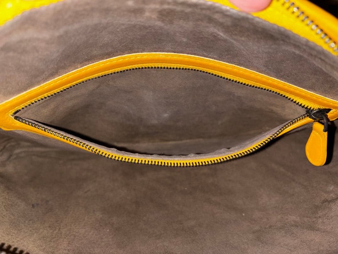 ボッテガヴェネタBOTTEGA VENETAイントレチャートショルダーバッグ