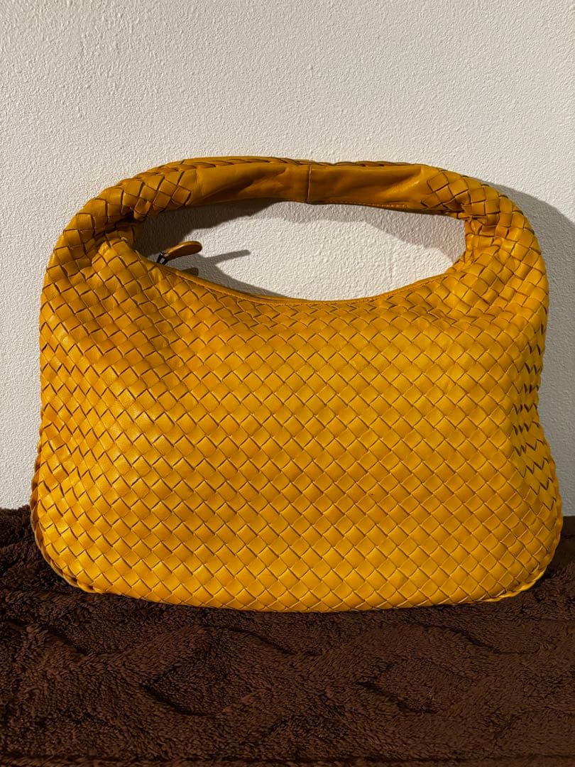 ボッテガヴェネタBOTTEGA VENETAイントレチャートショルダーバッグ