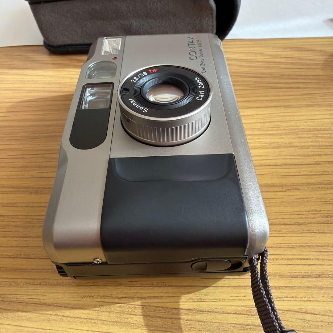 【動作確認済】CONTAX T2 チタンシルバー 35mmフィルムカメラ