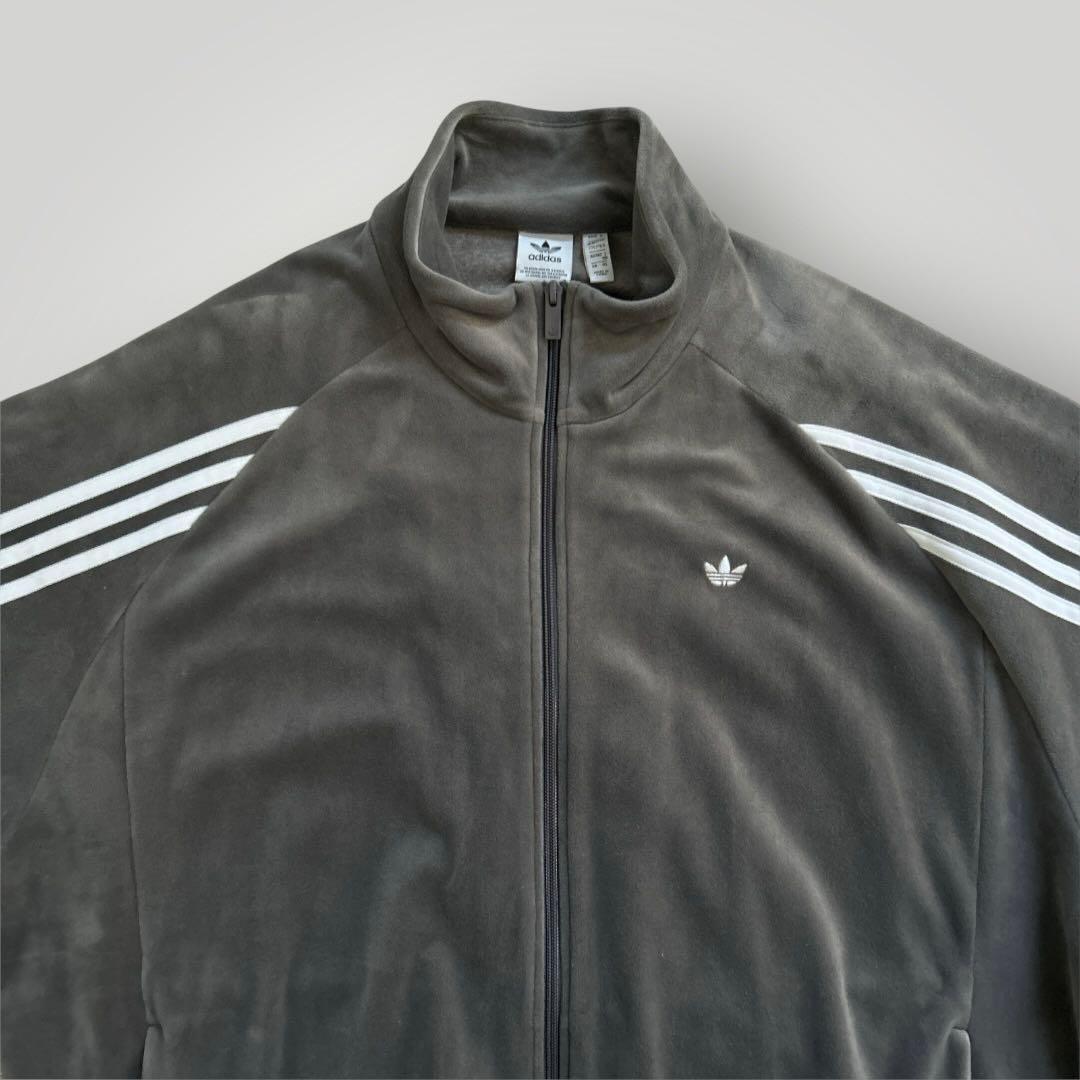 美品　adidas originals ベルベット　トラックジャケット　グレー