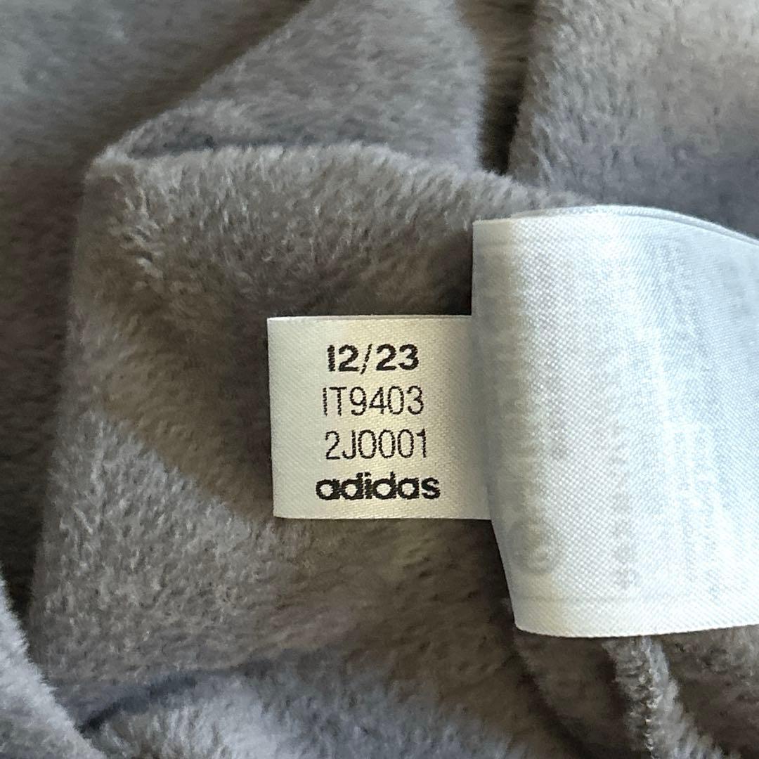 美品　adidas originals ベルベット　トラックジャケット　グレー