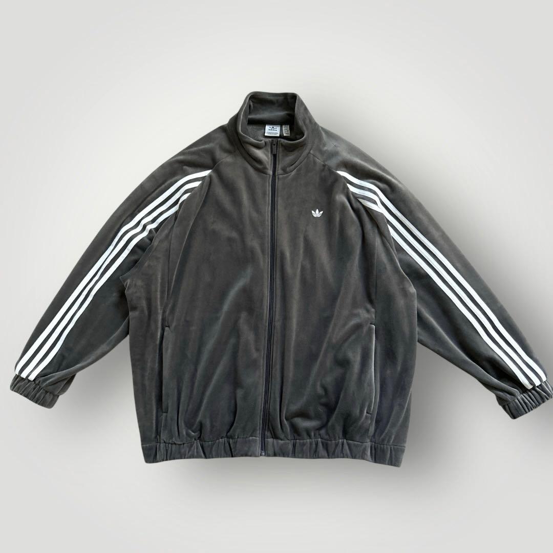 美品　adidas originals ベルベット　トラックジャケット　グレー