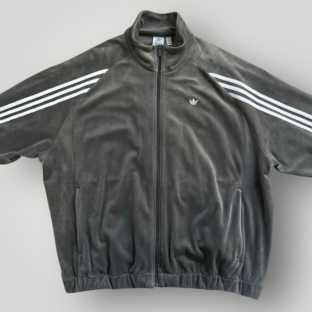 美品　adidas originals ベルベット　トラックジャケット　グレー