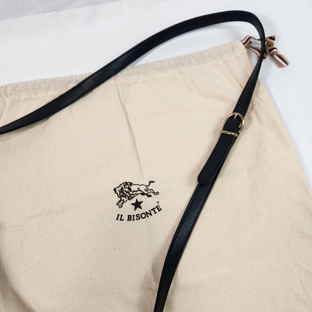 極美品✨イルビゾンテ ショルダーバッグ ハーフムーン レザー ブラック 三日月