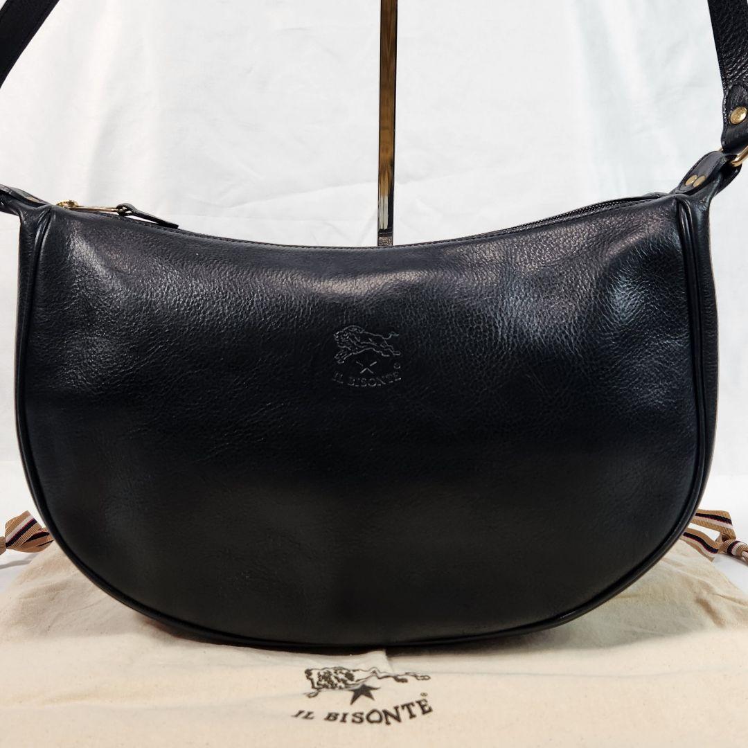 極美品✨イルビゾンテ ショルダーバッグ ハーフムーン レザー ブラック 三日月
