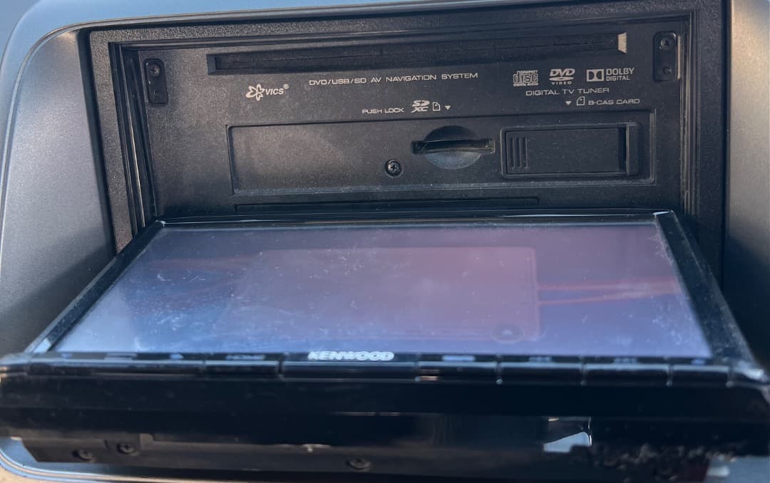 ケンウッド MDV-D502BT フルセグナビ。地図データバージョン2014