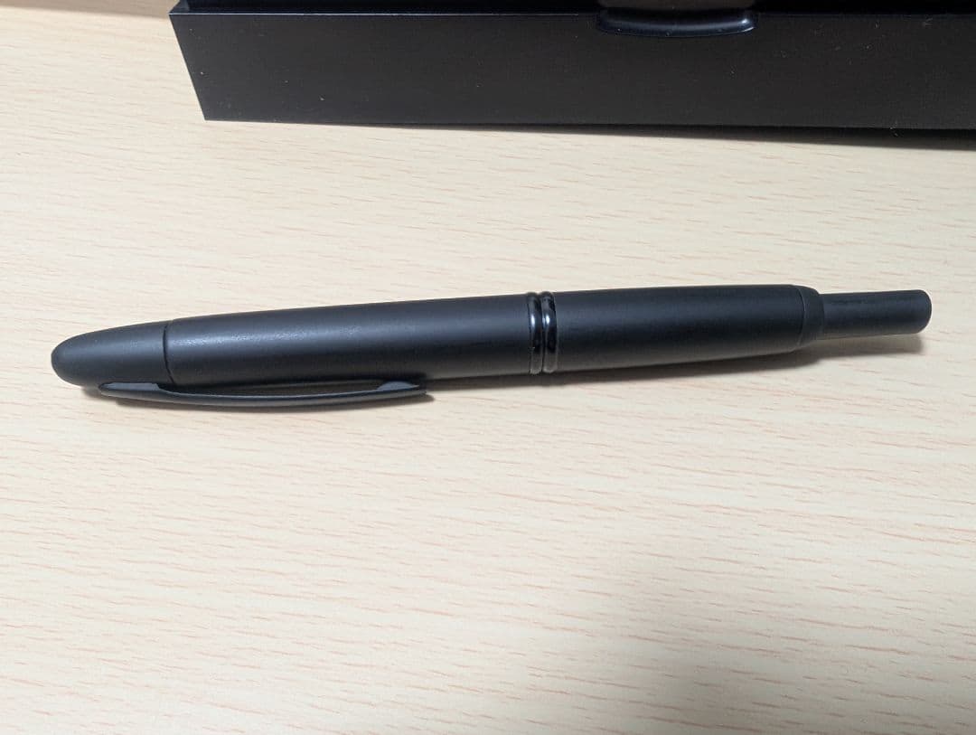 PILOT 万年筆 キャップレス F ブラックマット FC18SRBMF