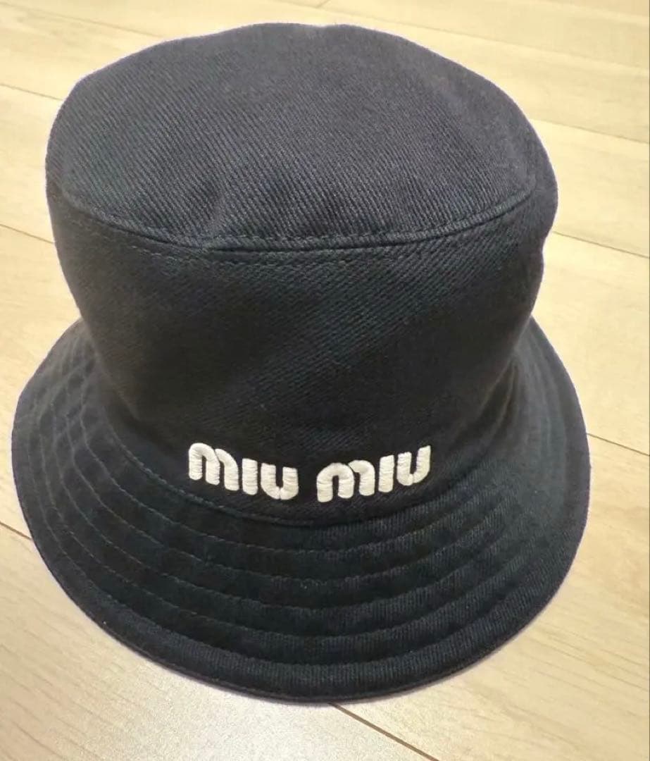 MIU MIU バケットハット ブラック