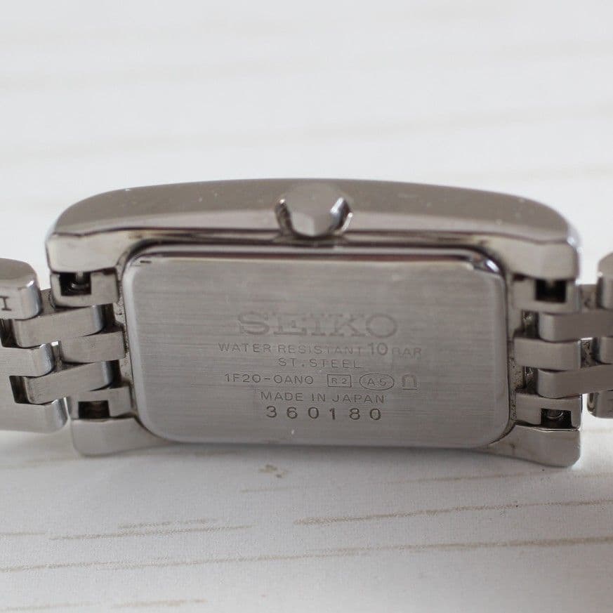 稼働品SEIKO EXCELINEセイコーエクセリーヌ腕時計 1F20-OANO