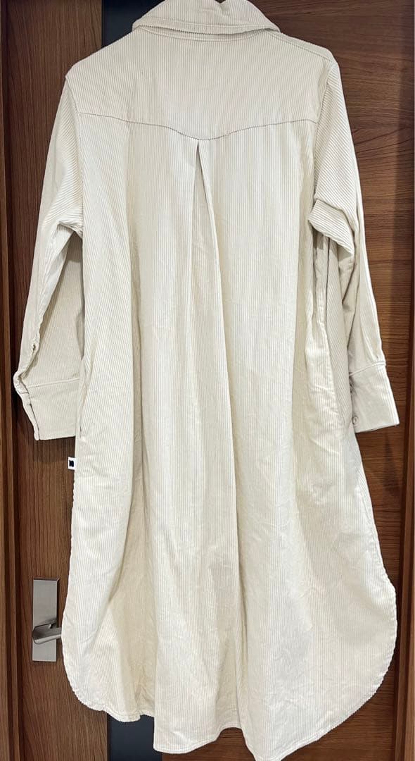 naptime.Nissy ナップタイム コーデュロイシャツワンピ アイボリー