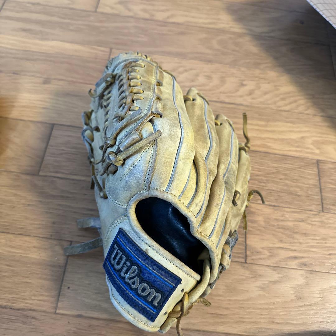 グローブ　左　一般　軟式