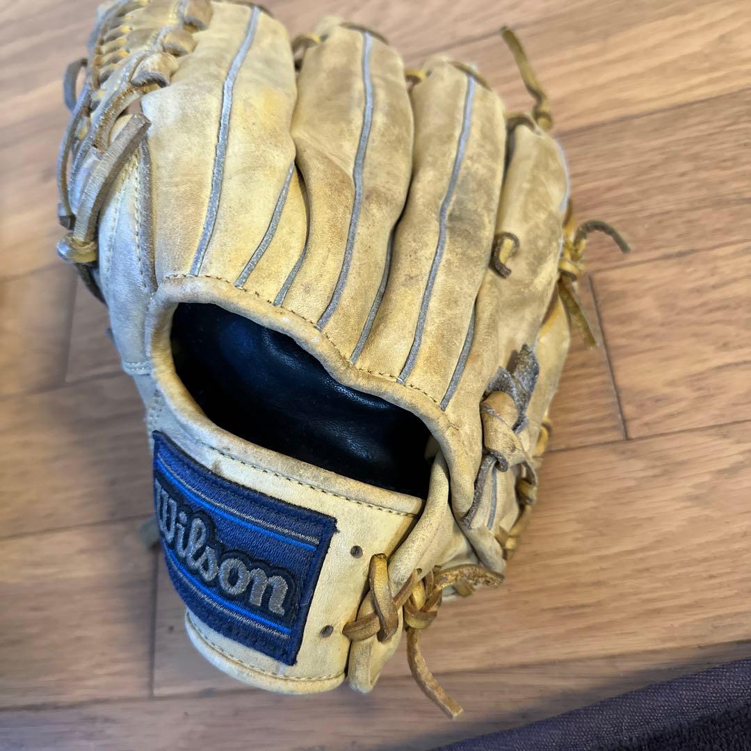 グローブ　左　一般　軟式