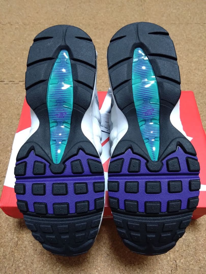 靴 Nike Women's Air Max 95 Big Bubble Grape