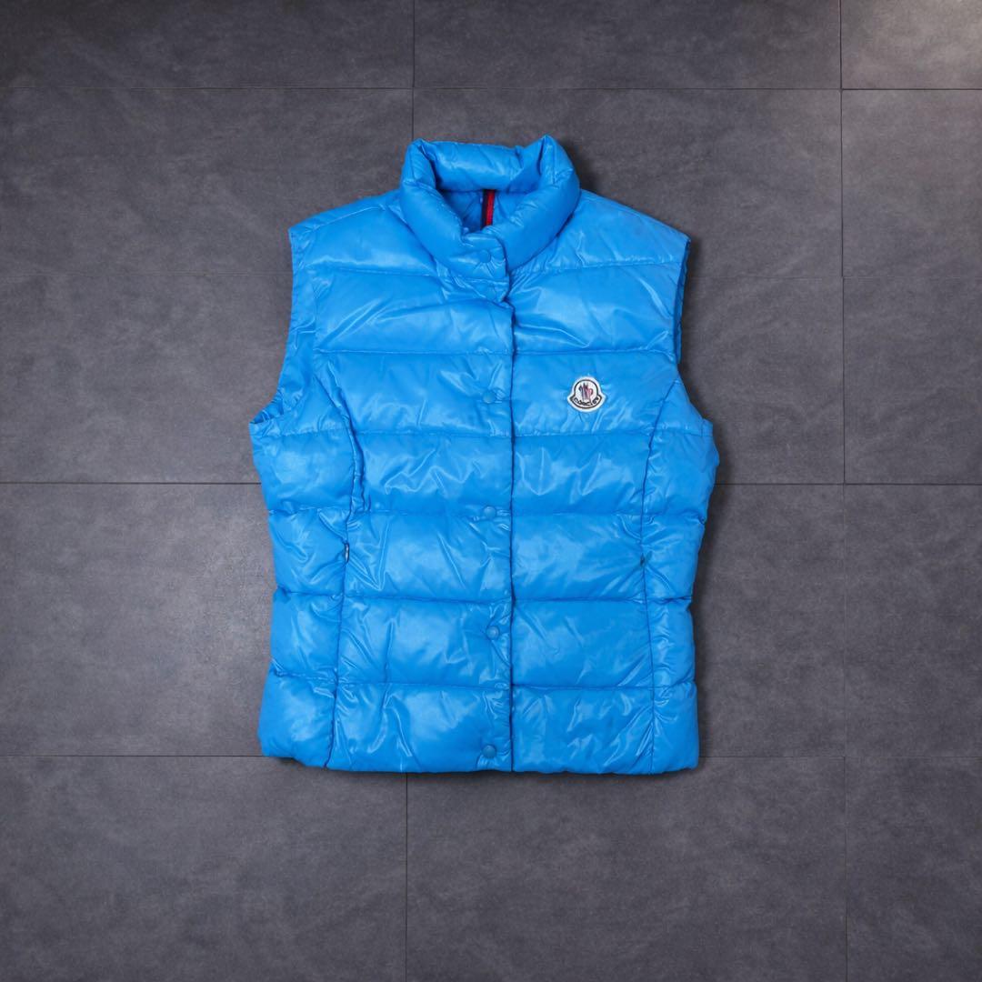 【廃盤モデル‼️】モンクレール ダウンベスト 希少0サイズ 水色系 レディース美品