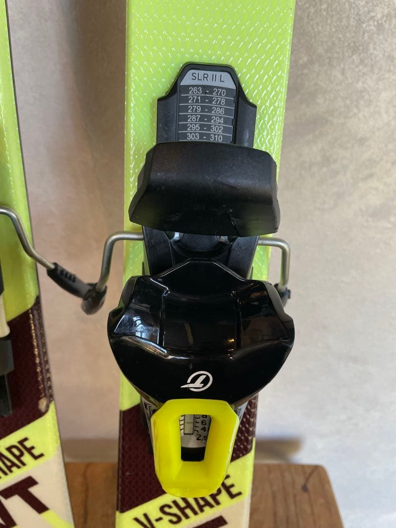 HEAD V-SHAPE V1 130cm スキー板＋ビンディング