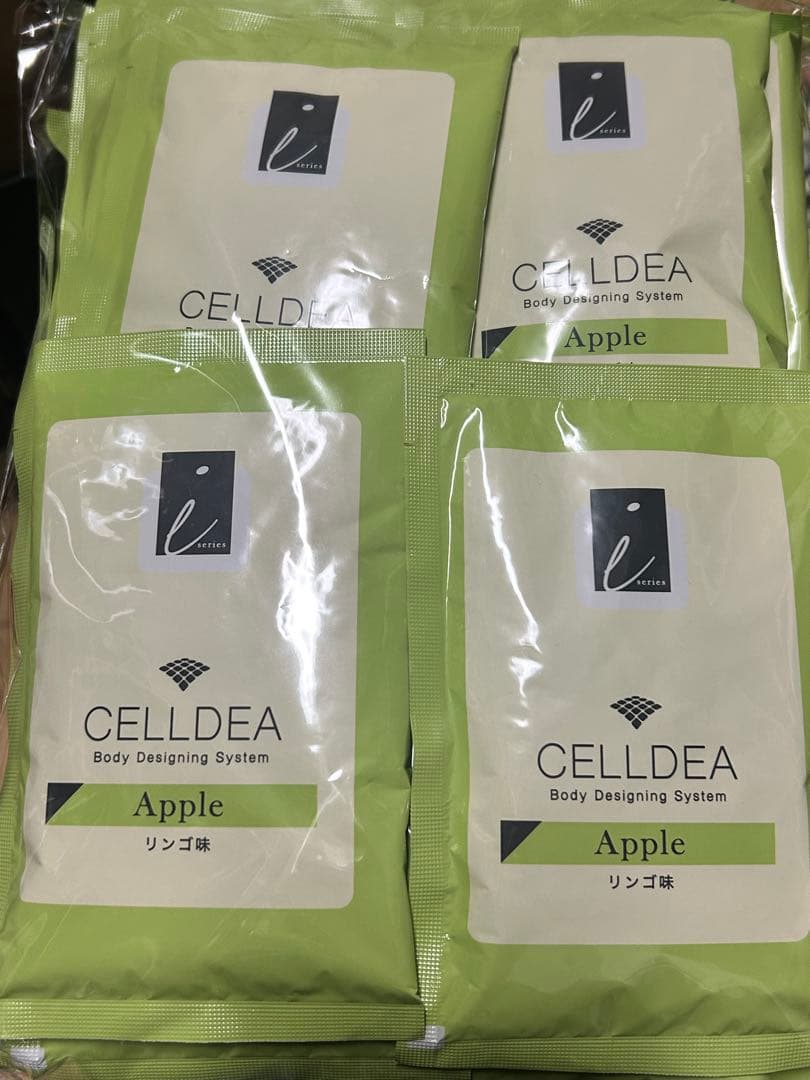 ダイアナ セルディア リンゴ 18袋