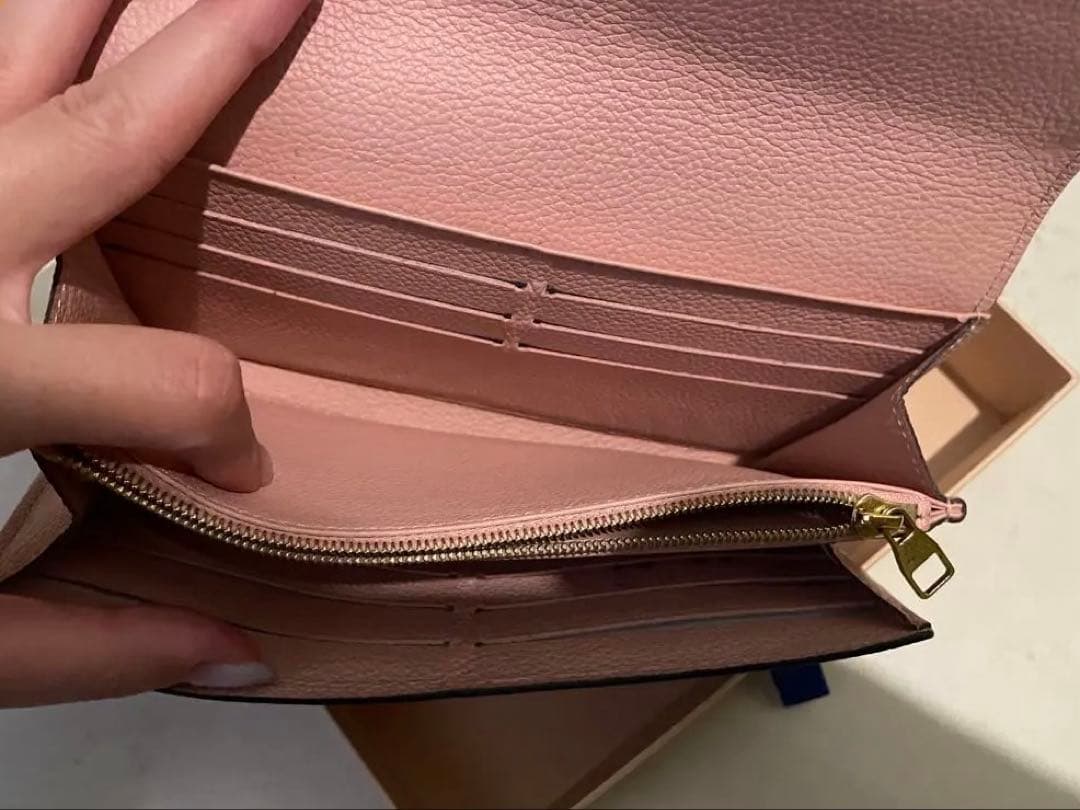 ルイヴィトン　ポルトフォイユ サラ モノグラム アンプラント 長財布 ピンク