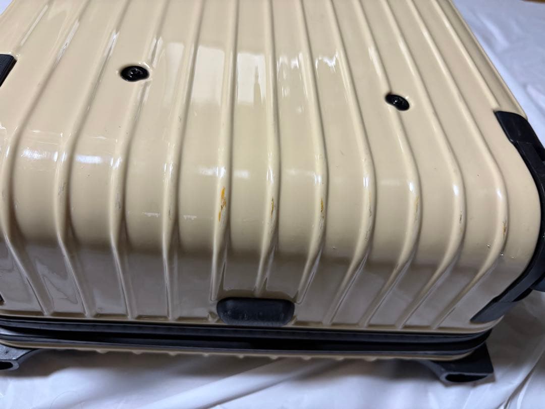 リモワ ユナイテッドアローズ 別注サルサ 32L 2輪 ミルクティー機内持込可