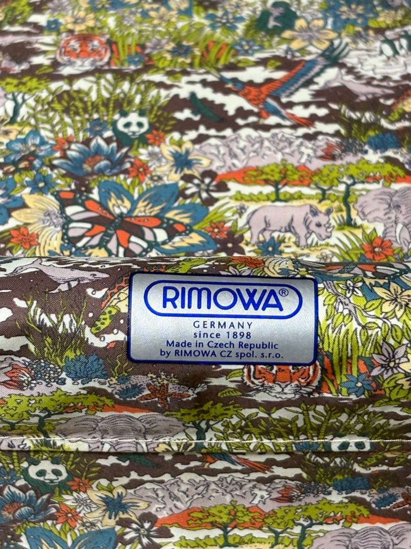 リモワ ユナイテッドアローズ 別注サルサ 32L 2輪 ミルクティー機内持込可