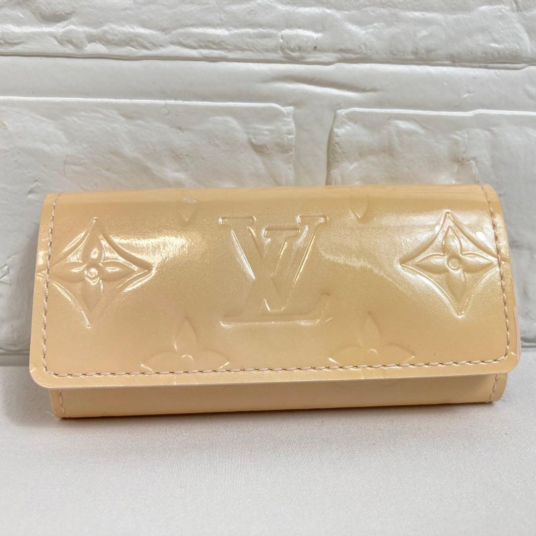 【美品】LOUIS VUITTON ヴェルニ　ミュルティクレ 4連キーケース