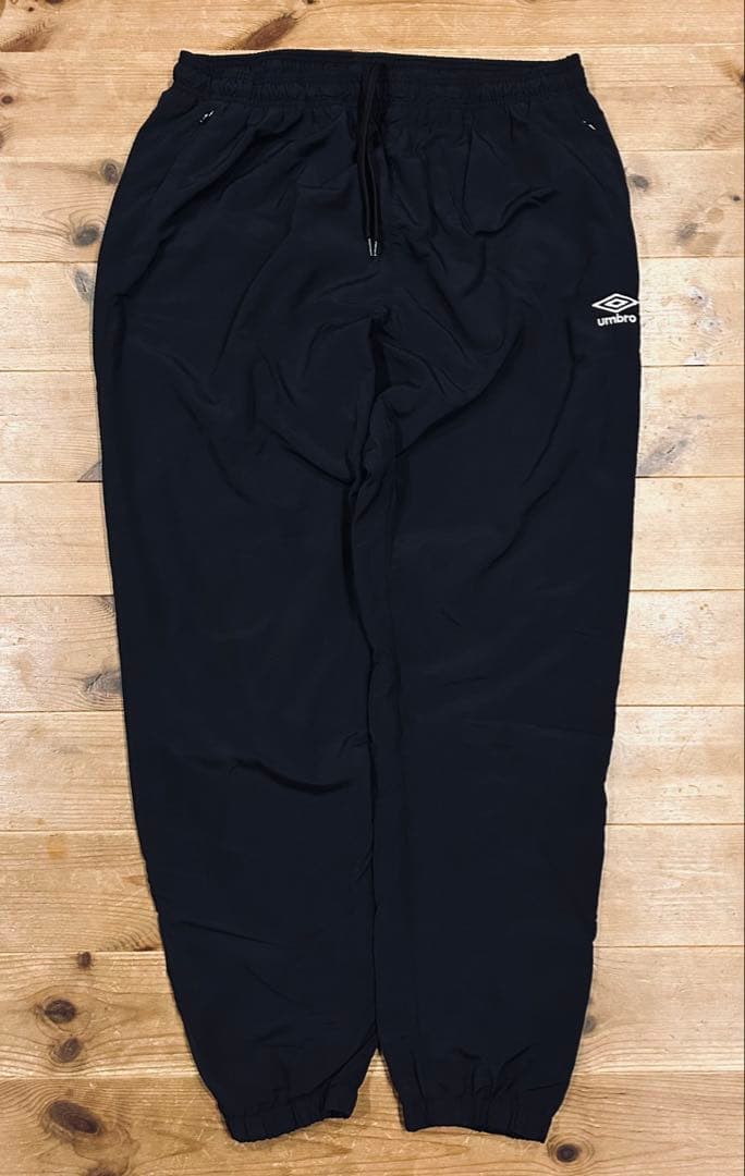 パンツ 古着 90s UMBRO アンブロ XL ナイロン 黒 フリース 美品