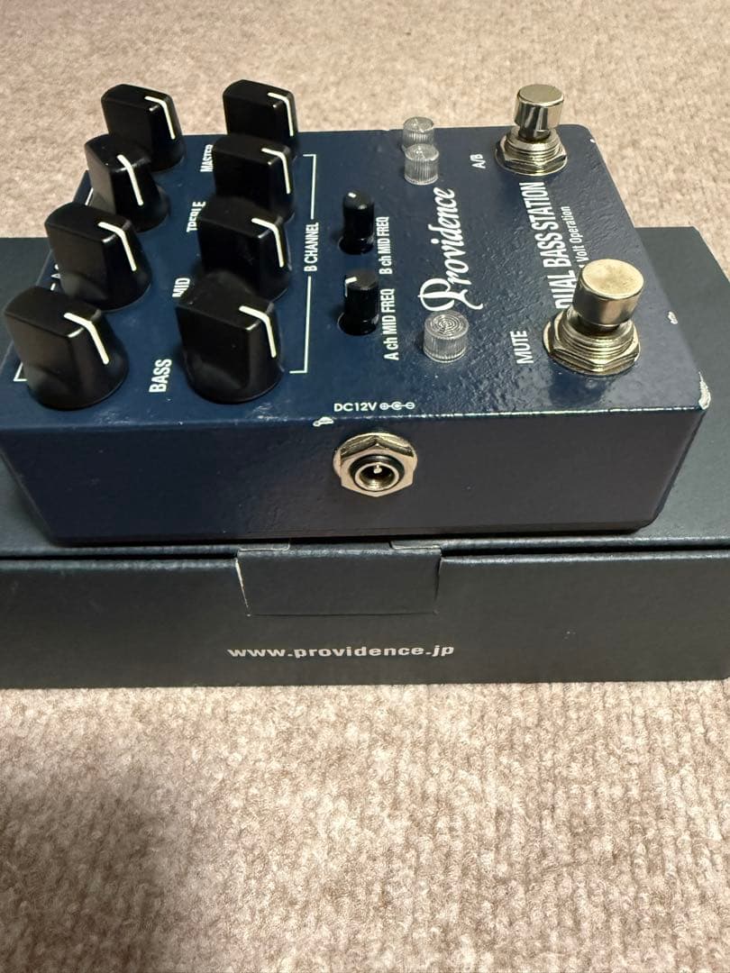 ベース Providence DUAL BASS STATION