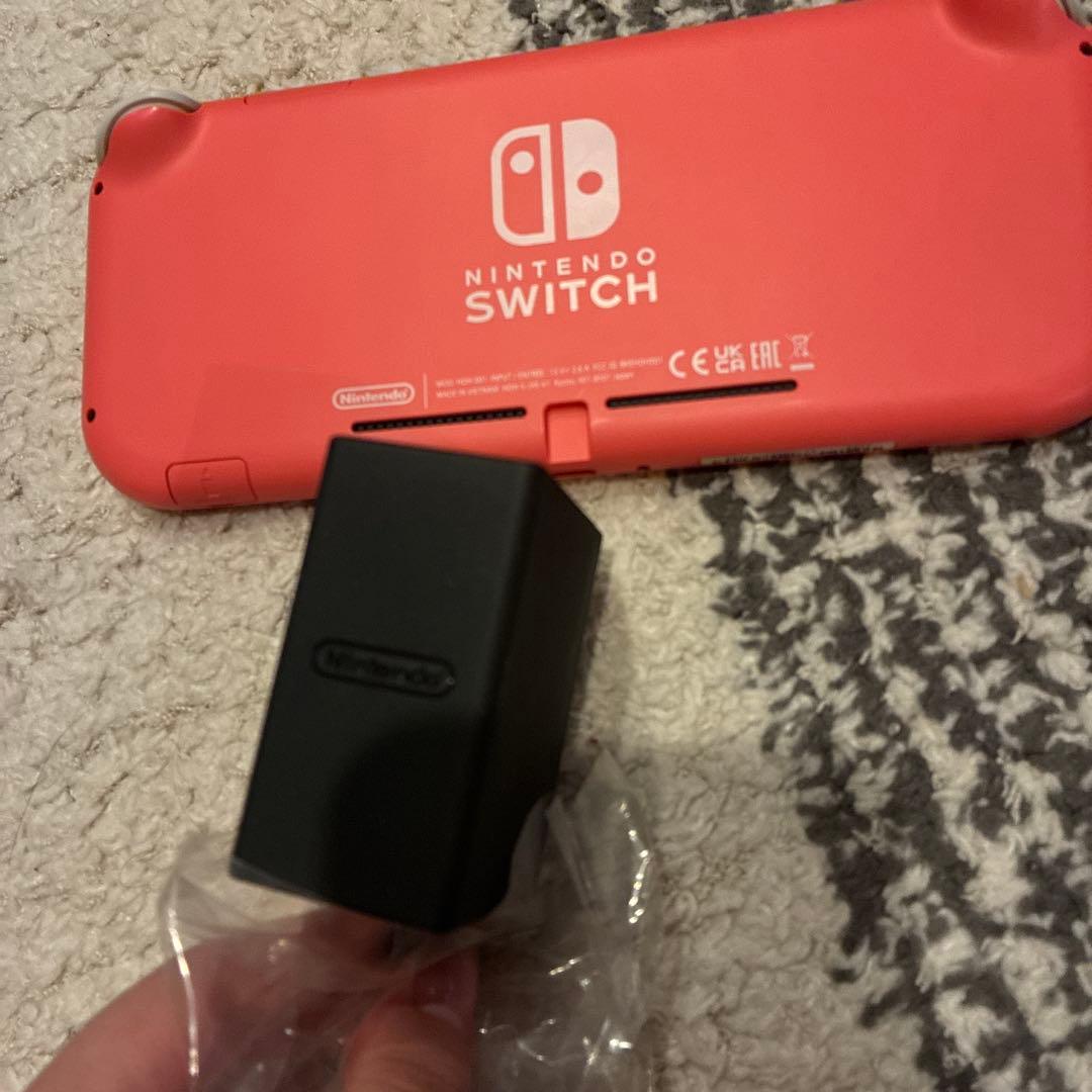 Nintendo Switch Lite コーラル 本体 充電器付き