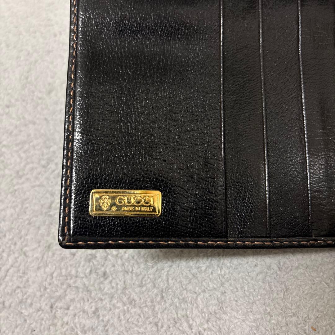 N*G様 GUCCI ブラックレザー 二つ折り財布